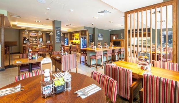 Premier Inn London Hackney Bagian luar foto
