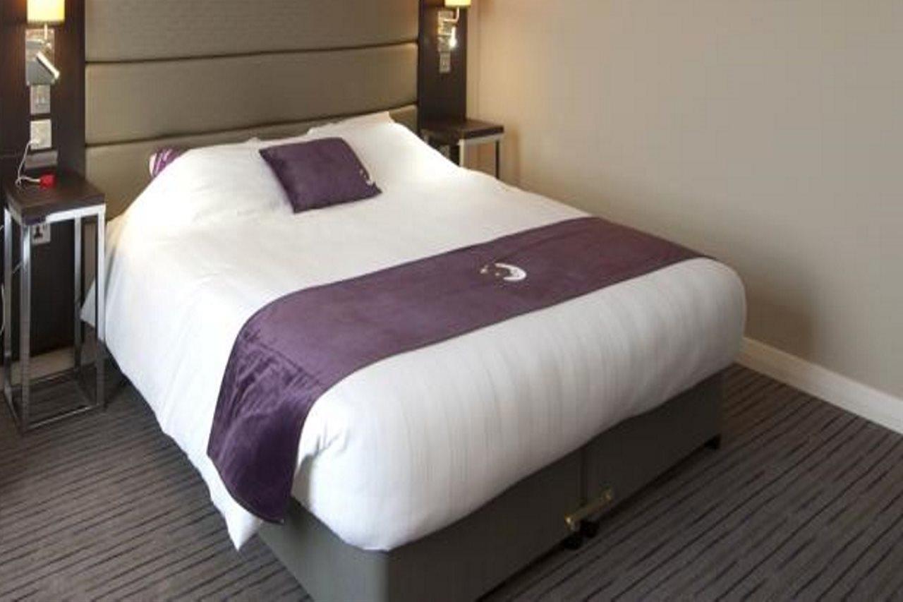 Premier Inn London Hackney Bagian luar foto